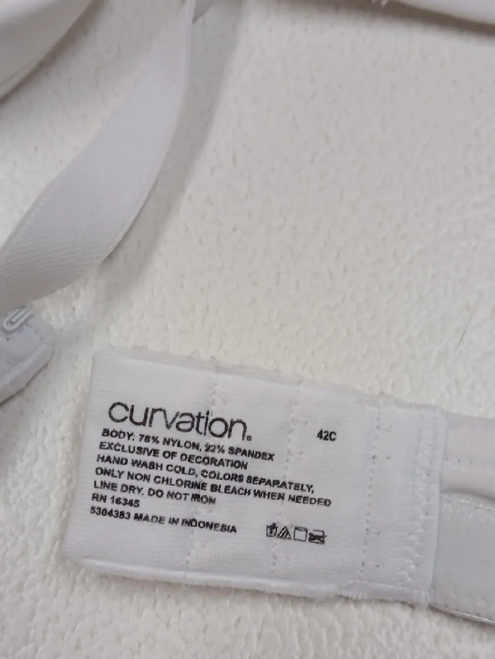 White Molded Cup Convertible Bra with Supportive Underband - Picture 2 of 7